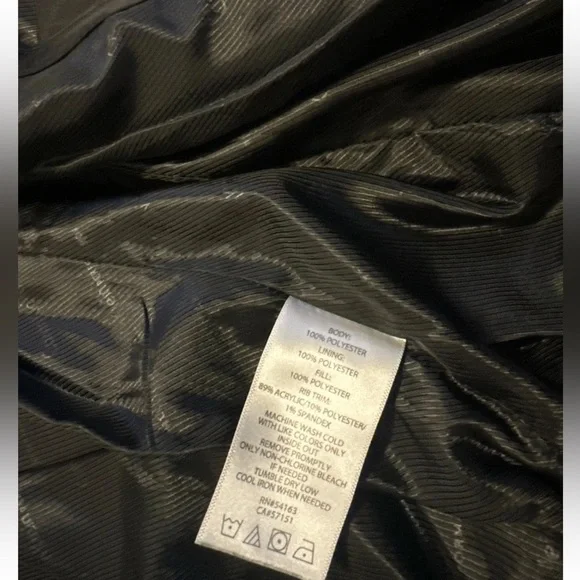 Calvin Klein Performance Womens Black Puffer Vest Size M Full Zip - Picture 8 of 10